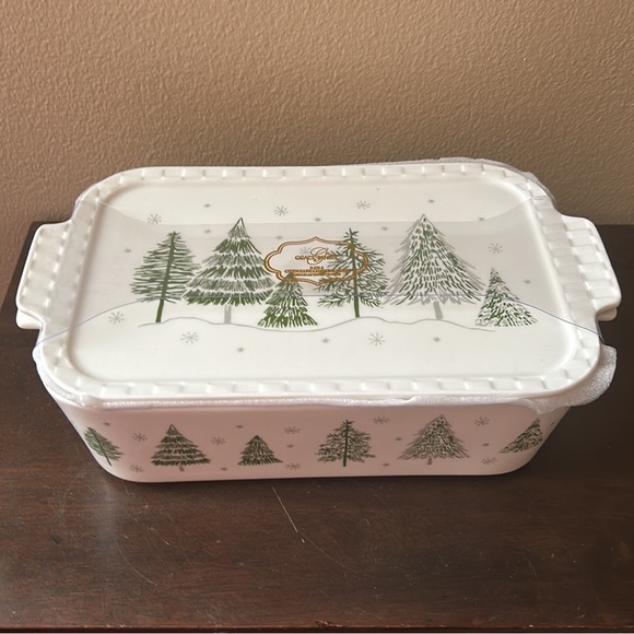 Grace's Pantry 3 in 1 Christmas Trees Snowflakes Baker Casserole w/ Lid New - Picture 1 of 2